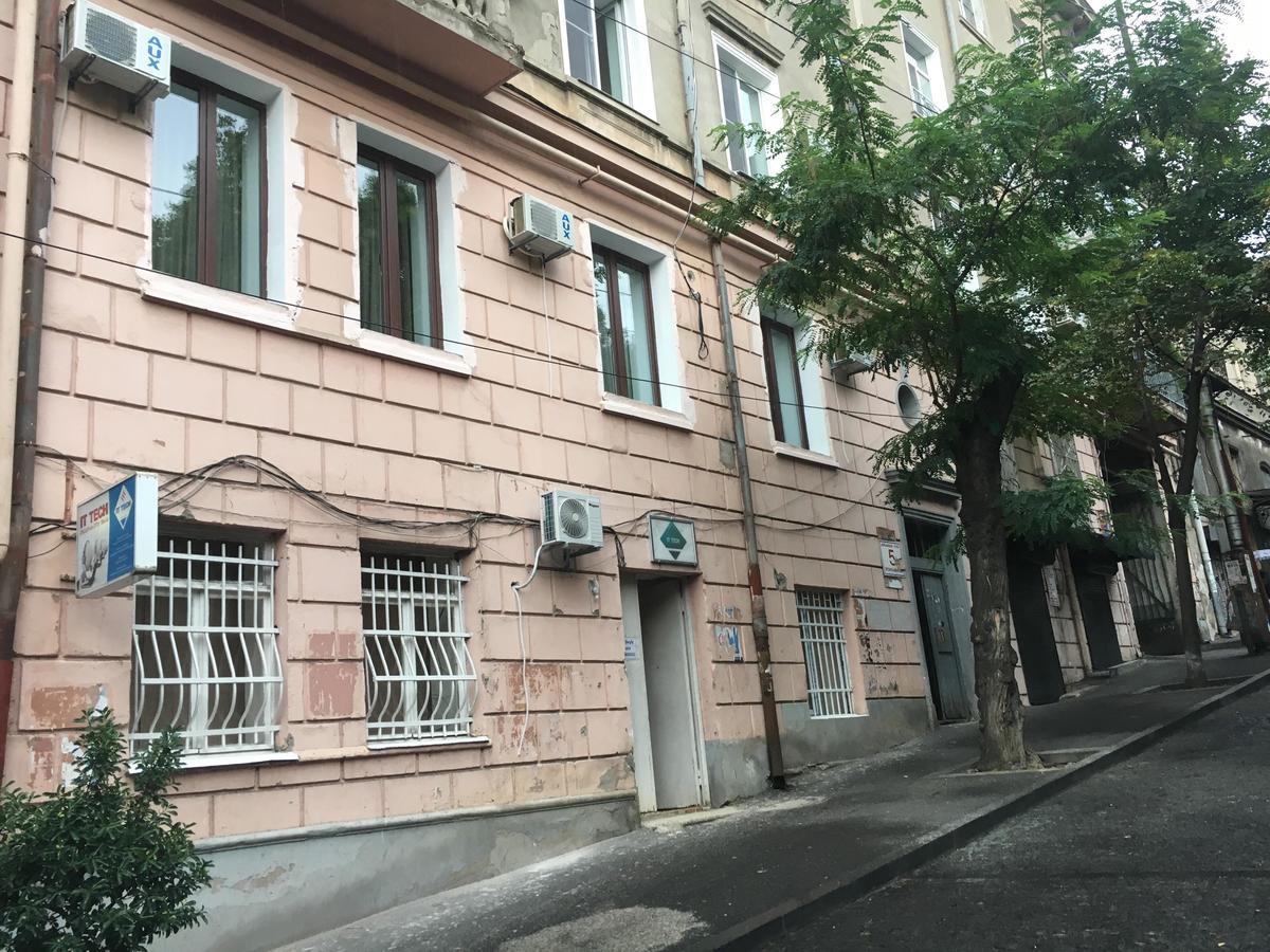 Garden Side Tbilisi Hotel Exterior photo